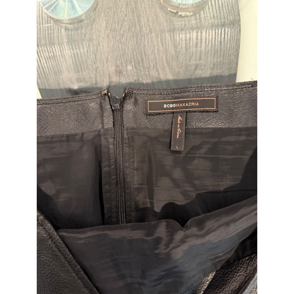 BCBGMAXAZRIA Black Faux Leather Suede Trim Mini Skirt Women's Size L - Picture 3 of 3